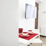 Alessia's Flat - Sarpi 2