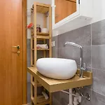 Alessia's Flat - Sarpi 2 Апартаменты