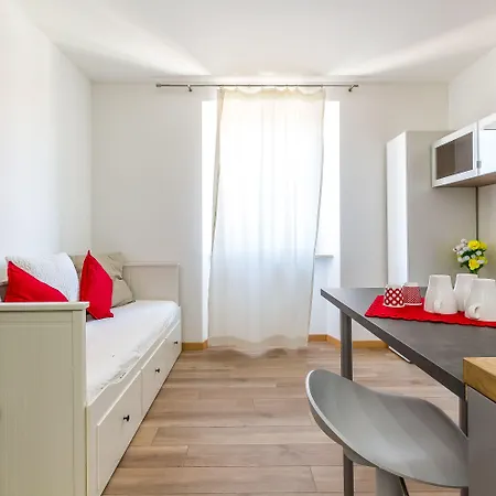Alessia's Flat - Sarpi 2 Апартаменты Милан