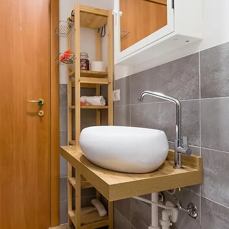 Alessia's Flat - Sarpi 2 Lägenhet