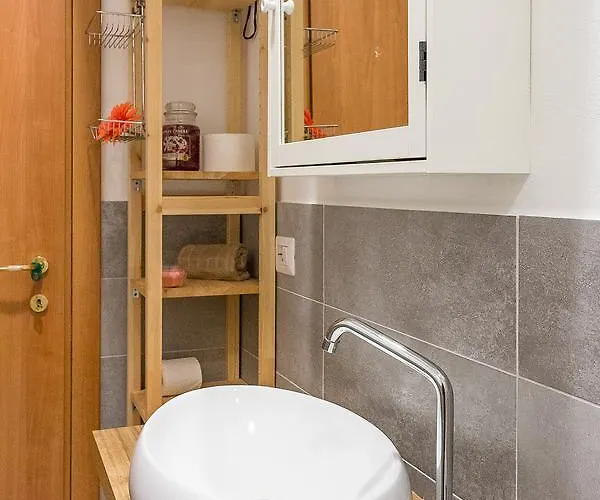 Apartament Alessia's Flat - Sarpi 2 *