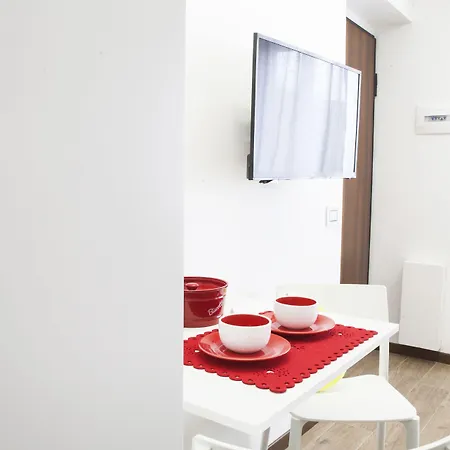 Alessia's Flat - Sarpi 2