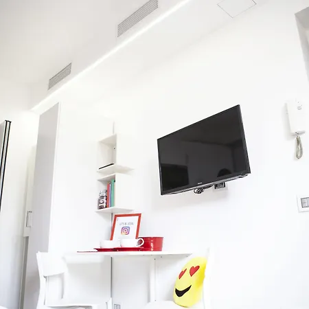 Apartment Alessia's Flat - Sarpi 2 Milan