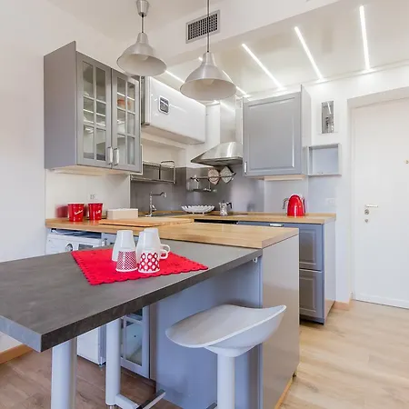 Alessia's Flat - Sarpi 2 Milan